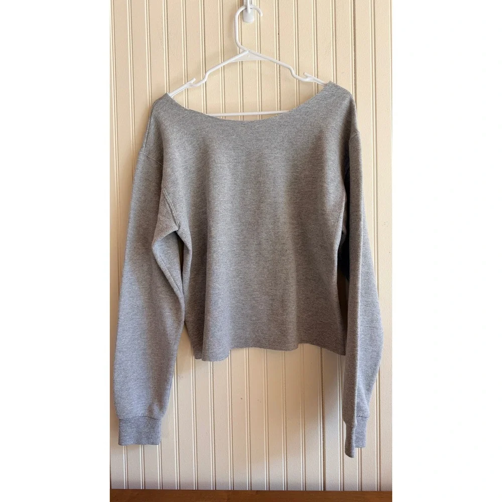 Walt Disney World Mickey Mouse 1971 Gray Cropped Raw Hem Sweatshirt Womens